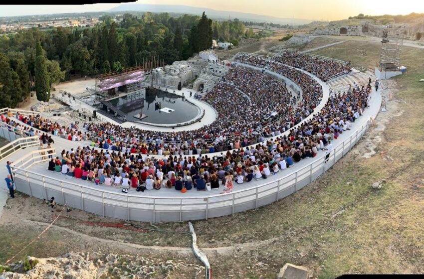 Richiesta di offerta per il noleggio di attrezzatura tecnica audio allestimento teatro Stagione 2025